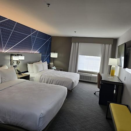 Comfort Inn & Suites Prince George - Fort Gregg ภายนอก รูปภาพ