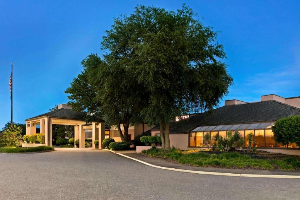 Comfort Inn & Suites Prince George - Fort Gregg ภายนอก รูปภาพ