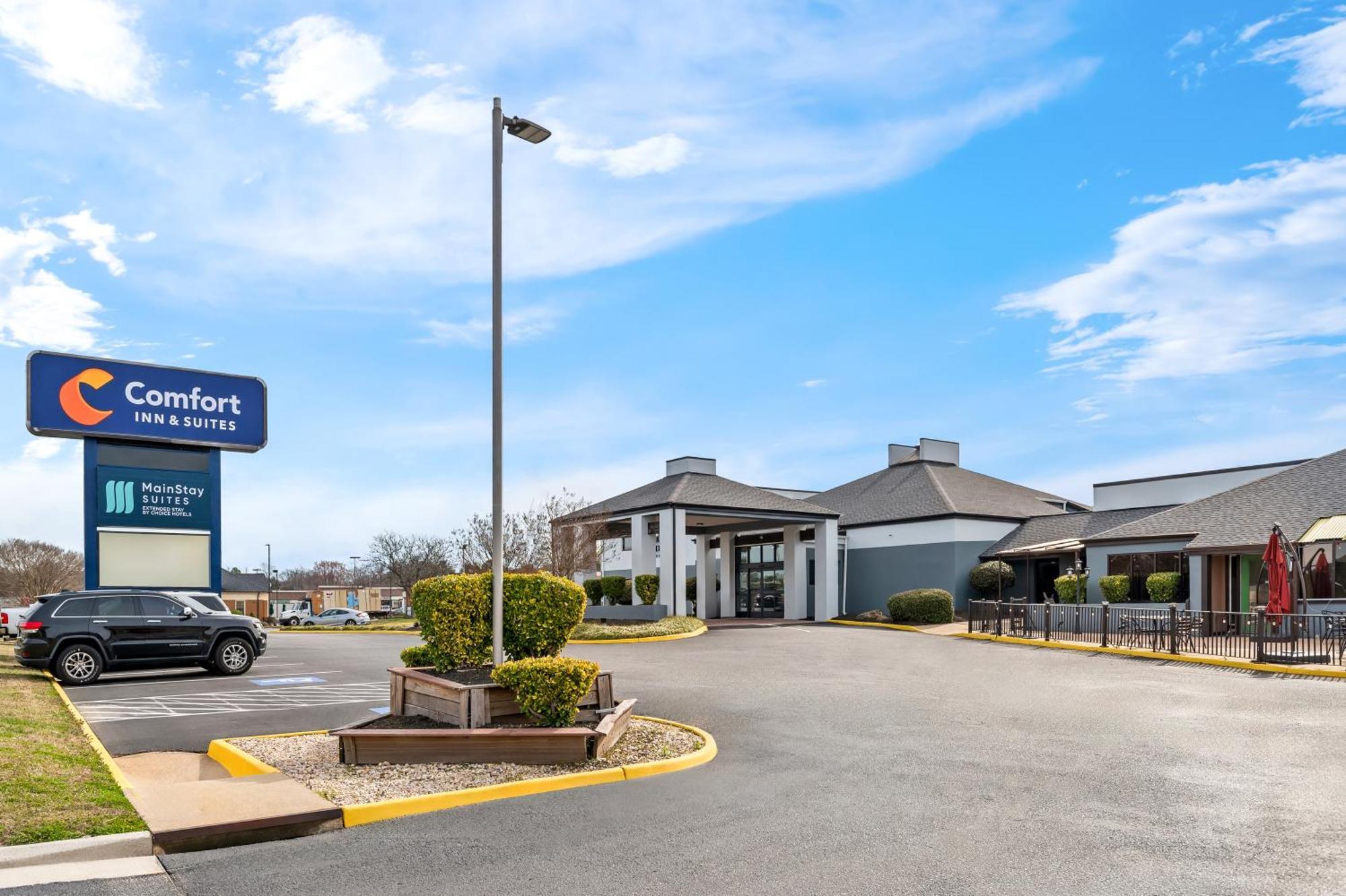 Comfort Inn & Suites Prince George - Fort Gregg ภายนอก รูปภาพ